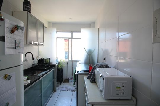 Cozinha de apartamento à venda com 2 quartos, 52m² em Taquara, Rio de Janeiro
