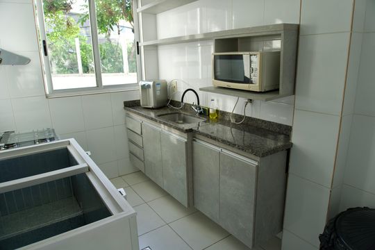 Apartamento à venda com 3 quartos, 92m² em Estoril, Belo Horizonte