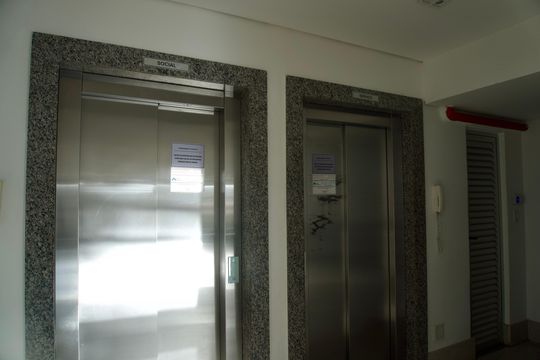 Apartamento à venda com 3 quartos, 92m² em Estoril, Belo Horizonte