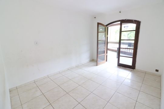 Sala 2 de casa à venda com 7 quartos, 500m² em Padroeira, Osasco