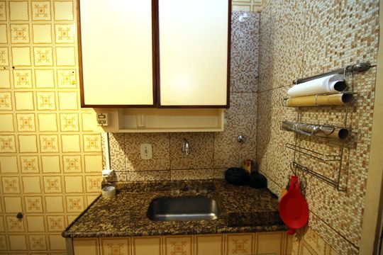Cozinha de apartamento para alugar com 2 quartos, 62m² em Ramos, Rio de Janeiro