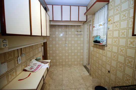 Cozinha de apartamento para alugar com 2 quartos, 62m² em Ramos, Rio de Janeiro