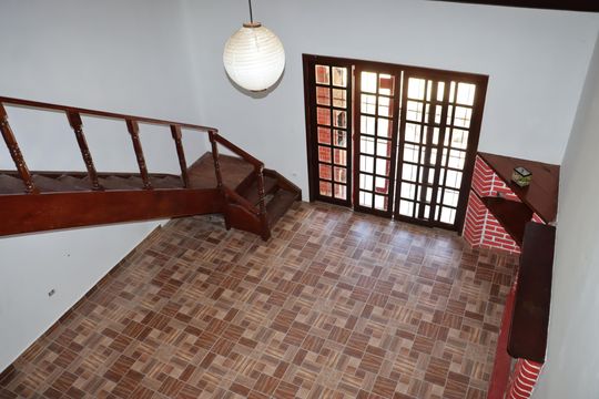 Casa para alugar com 2 quartos, 150m² em Caputera, Cotia