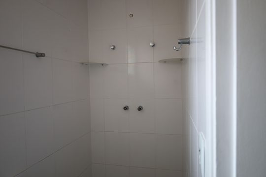 Casa para alugar com 4 quartos, 190m² em Interlagos, São Paulo