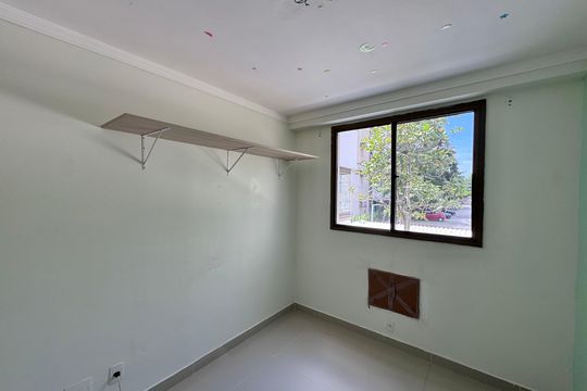 Quarto de apartamento à venda com 3 quartos, 85m² em Recreio dos Bandeirantes, Rio de Janeiro