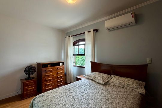 Quarto 1 de casa à venda com 3 quartos, 150m² em Jardim Ester Yolanda, São Paulo