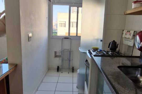 Cozinha de apartamento para alugar com 1 quarto, 41m² em Água Branca, São Paulo