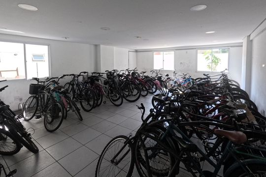 Área Comum - Bicicletário de apartamento para alugar com 2 quartos, 69m² em Encruzilhada, Santos