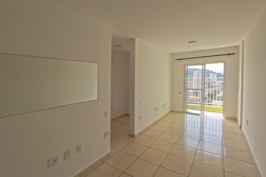 Apartamento para alugar com 2 quartos, 69m² em Encruzilhada, Santos