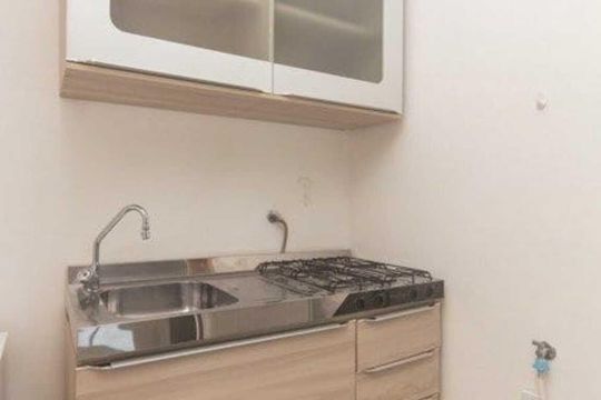Cozinha  de apartamento para alugar com 1 quarto, 45m² em Menino Deus, Porto Alegre