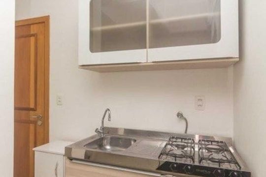 Cozinha  de apartamento para alugar com 1 quarto, 45m² em Menino Deus, Porto Alegre