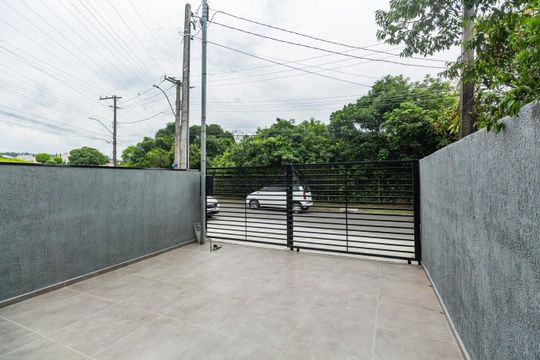 Fachada de casa para alugar com 3 quartos, 120m² em Mário Quintana, Viamão