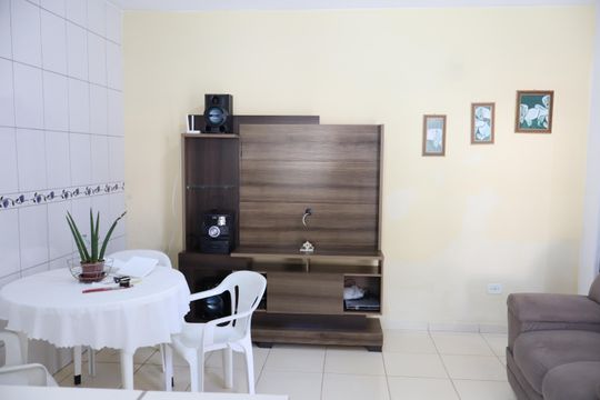 Casa à venda com 3 quartos, 156m² em Jardim Iva, São Paulo