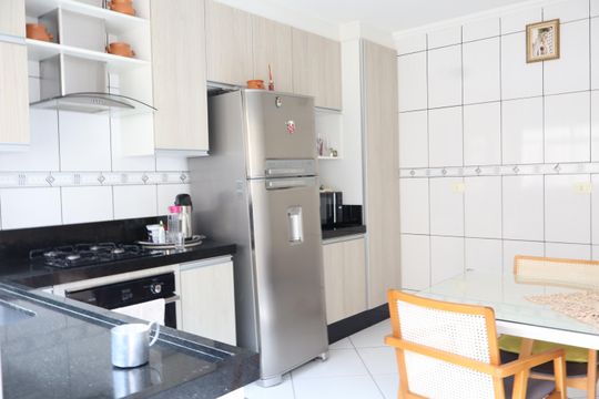 Cozinha de casa à venda com 3 quartos, 180m² em Vila Sao Domingos, São Paulo