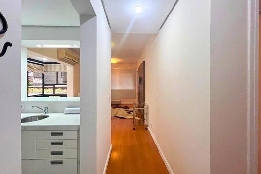 Cozinha de apartamento para alugar com 2 quartos, 84m² em Bela Vista, Porto Alegre
