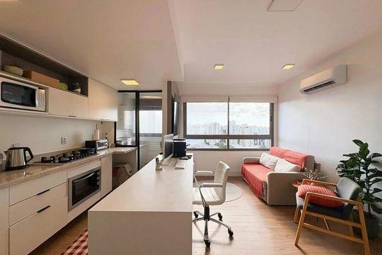 Sala  de apartamento para alugar com 1 quarto, 44m² em Passo d’Areia, Porto Alegre