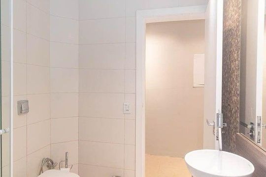 Banheiro 4 de casa para alugar com 3 quartos, 408m² em Navegantes, Porto Alegre