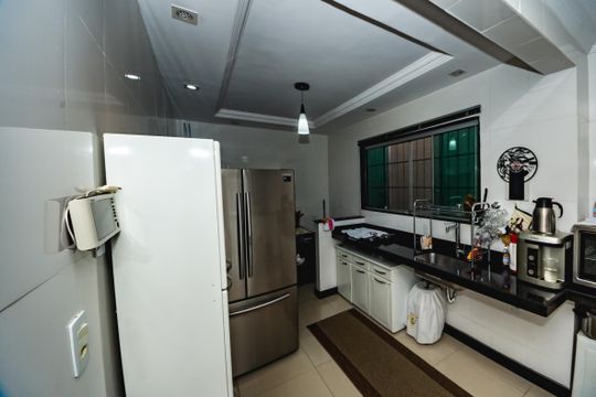 Casa à venda com 3 quartos, 143m² em Jardim Guanabara, Belo Horizonte