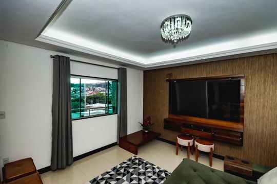 Casa à venda com 3 quartos, 143m² em Jardim Guanabara, Belo Horizonte
