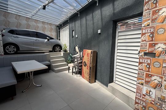 Quintal - Garagem de casa para alugar com 3 quartos, 80m² em Jardim Alvorada, Santo André