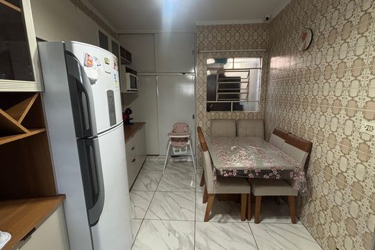 Cozinha de casa para alugar com 3 quartos, 80m² em Jardim Alvorada, Santo André