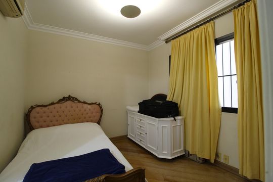 Quarto 1 - Suíte de apartamento à venda com 2 quartos, 116m² em Vila Nova Conceição, São Paulo