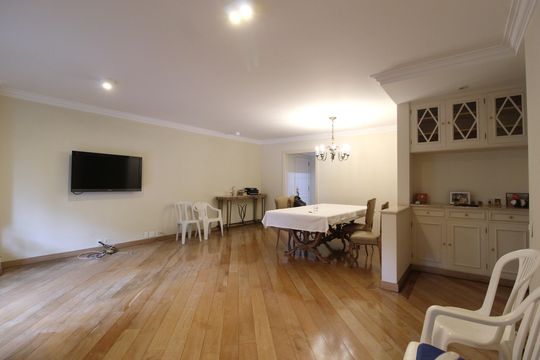 Sala de apartamento à venda com 2 quartos, 116m² em Vila Nova Conceição, São Paulo