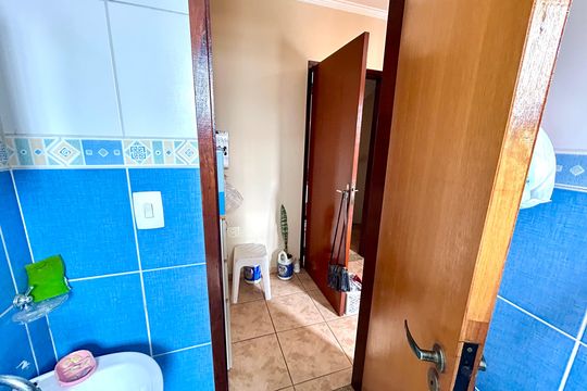 Banheiro da Suíte de casa à venda com 3 quartos, 160m² em Gopouva, Guarulhos