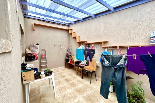 Quintal  de casa à venda com 3 quartos, 160m² em Gopouva, Guarulhos