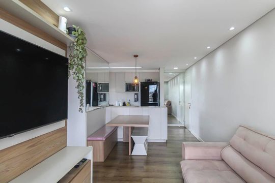 Apartamento à venda com 2 quartos, 50m² em Vila Antonieta, São Paulo