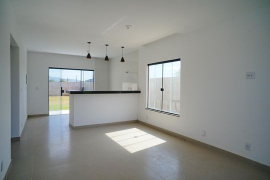 Casa para alugar com 2 quartos, 80m² em Itaipuaçu, Maricá