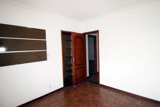 Quarto 1 de casa para alugar com 2 quartos, 100m² em Pavuna, Rio de Janeiro