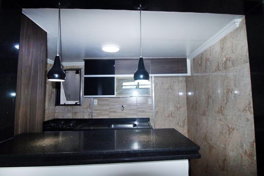 Cozinha de casa para alugar com 2 quartos, 100m² em Pavuna, Rio de Janeiro
