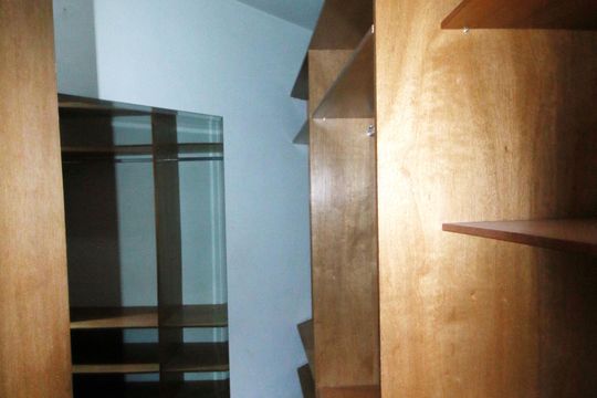 Closet de casa para alugar com 2 quartos, 100m² em Pavuna, Rio de Janeiro