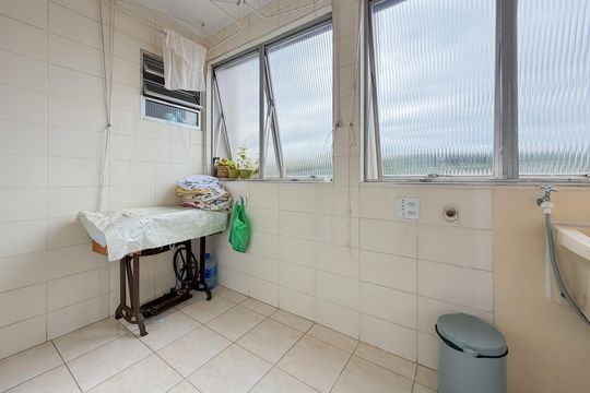 Área de Serviço de apartamento para alugar com 3 quartos, 132m² em Vila Monumento, São Paulo