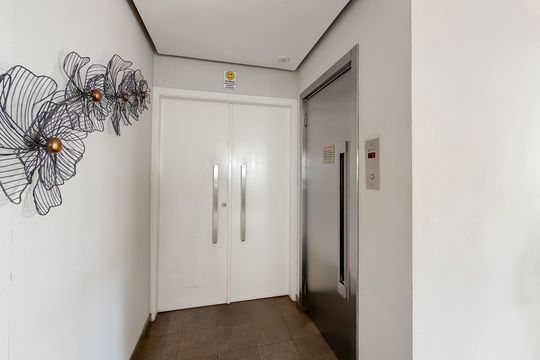 Hall Social de apartamento para alugar com 3 quartos, 132m² em Vila Monumento, São Paulo