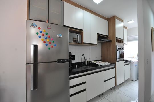 Cozinha de apartamento à venda com 2 quartos, 49m² em Vila Nivi, São Paulo