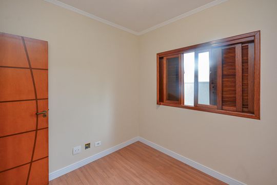 Casa à venda com 3 quartos, 310m² em Jardim Pedreira, São Paulo