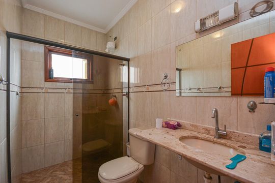 Casa à venda com 3 quartos, 310m² em Jardim Pedreira, São Paulo