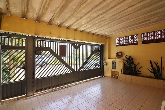 Garagem de casa à venda com 3 quartos, 136m² em Jardim Bartira, São Bernardo do Campo