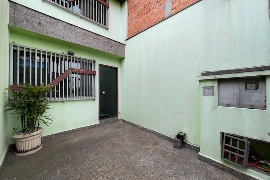 Garagem de casa à venda com 2 quartos, 112m² em Jardim Popular, São Paulo