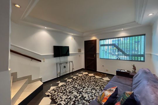 Casa à venda com 2 quartos, 112m² em Jardim Popular, São Paulo