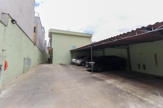 Estacionamento de apartamento para alugar com 2 quartos, 65m² em Itaquera, São Paulo