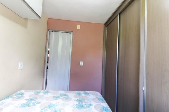 Quarto 3 de apartamento para alugar com 3 quartos, 50m² em Guaianases, São Paulo
