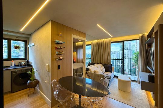 Apartamento à venda com 2 quartos, 40m² em Campo Belo, São Paulo