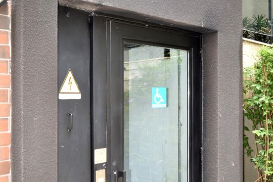 Elevador acessibilidade de apartamento à venda com 3 quartos, 125m² em Pinheiros, São Paulo