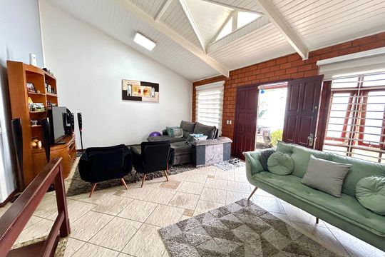 Sala de casa para alugar com 3 quartos, 222m² em Jardim Rosa de Franca, Guarulhos