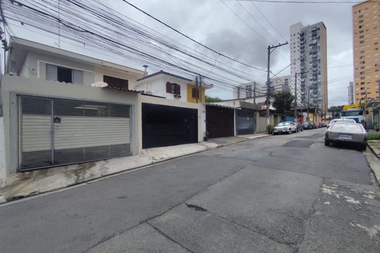 Fachada de casa à venda com 4 quartos, 150m² em Santo Amaro, São Paulo