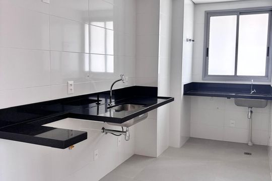 Apartamento à venda com 3 quartos, 79m² em Sagrada Família, Belo Horizonte