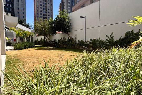 Apartamento à venda com 3 quartos, 79m² em Sagrada Família, Belo Horizonte